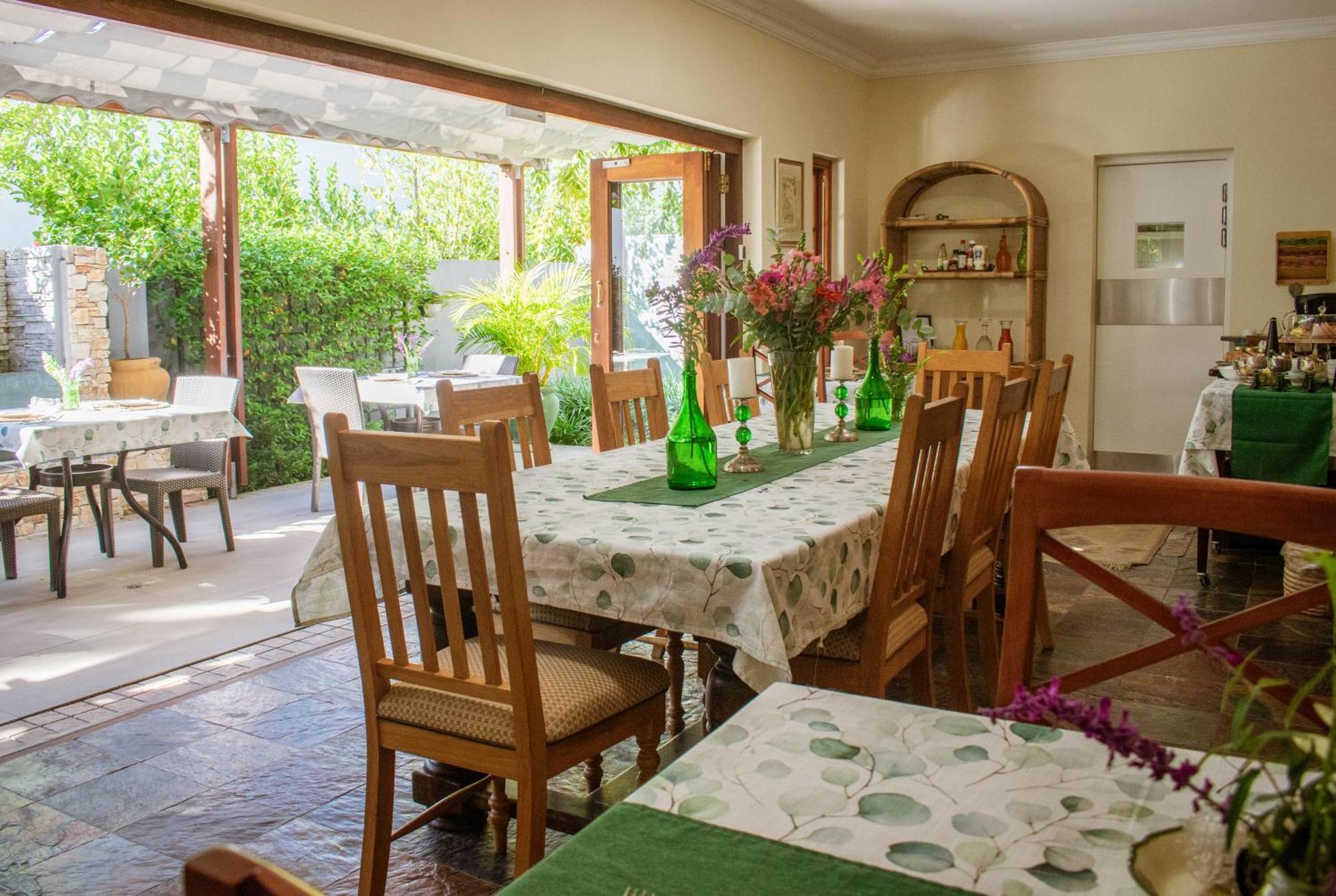 5 Seasons Guest House Стеленбош Екстериор снимка