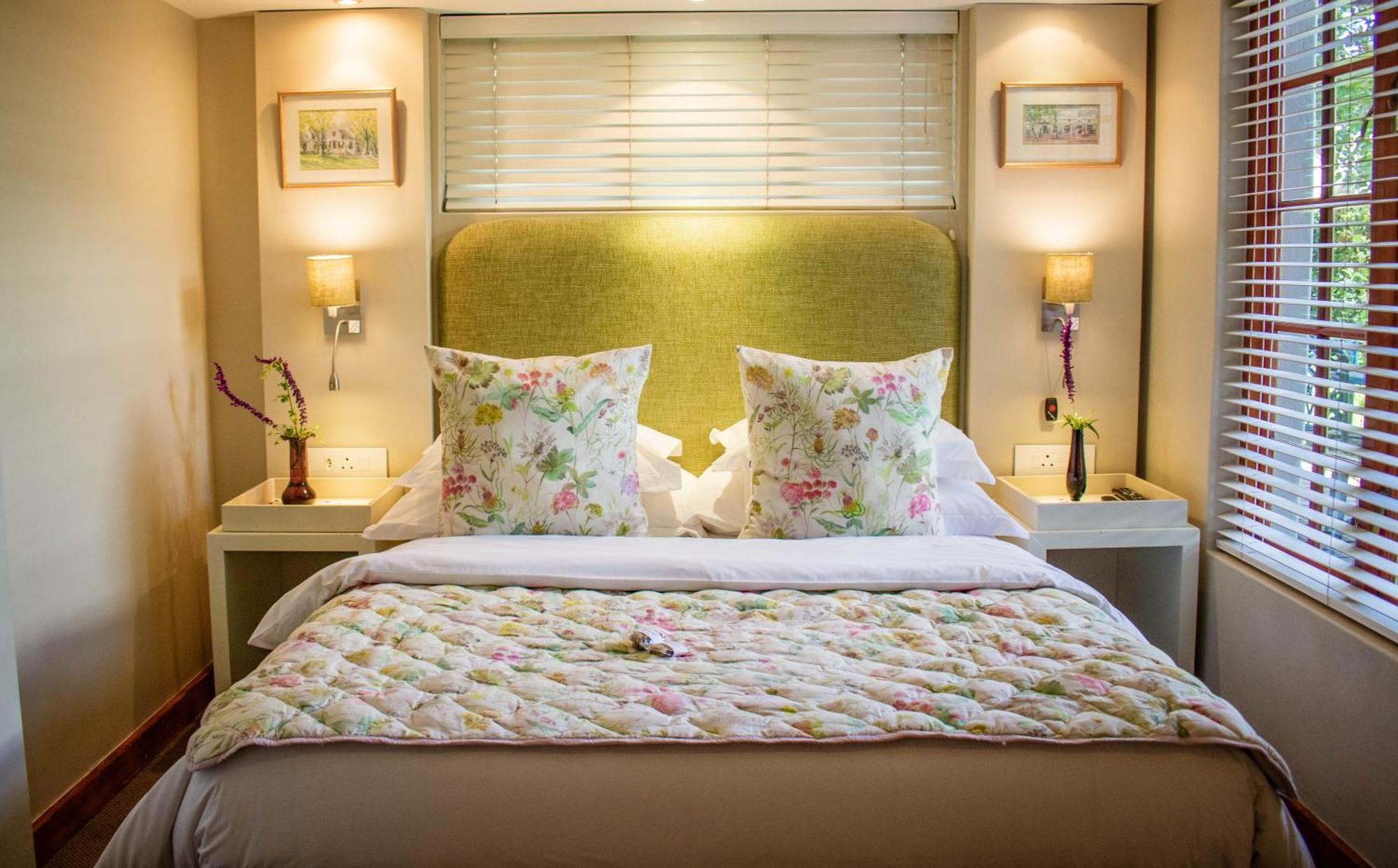 5 Seasons Guest House Стеленбош Екстериор снимка