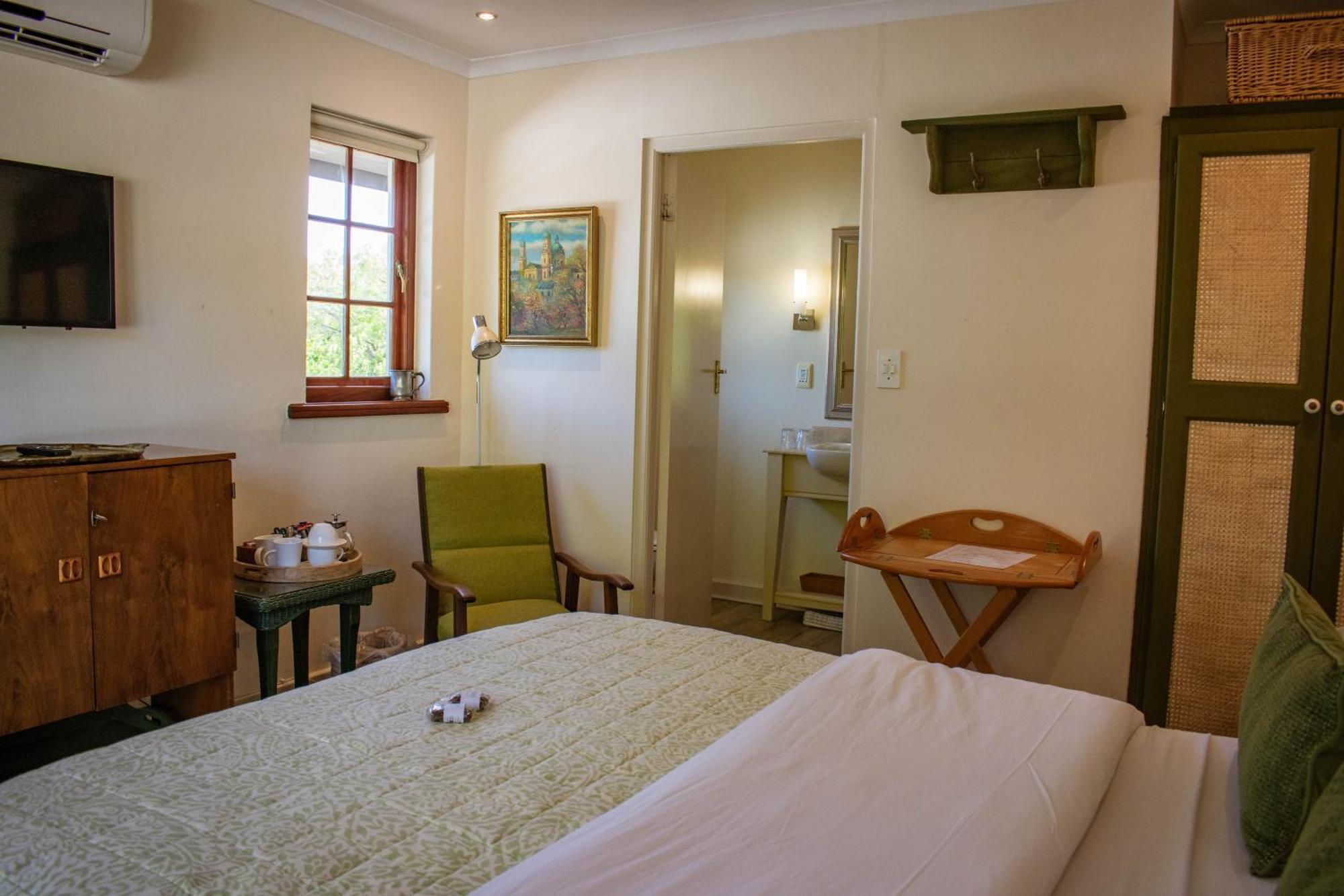 5 Seasons Guest House Стеленбош Екстериор снимка