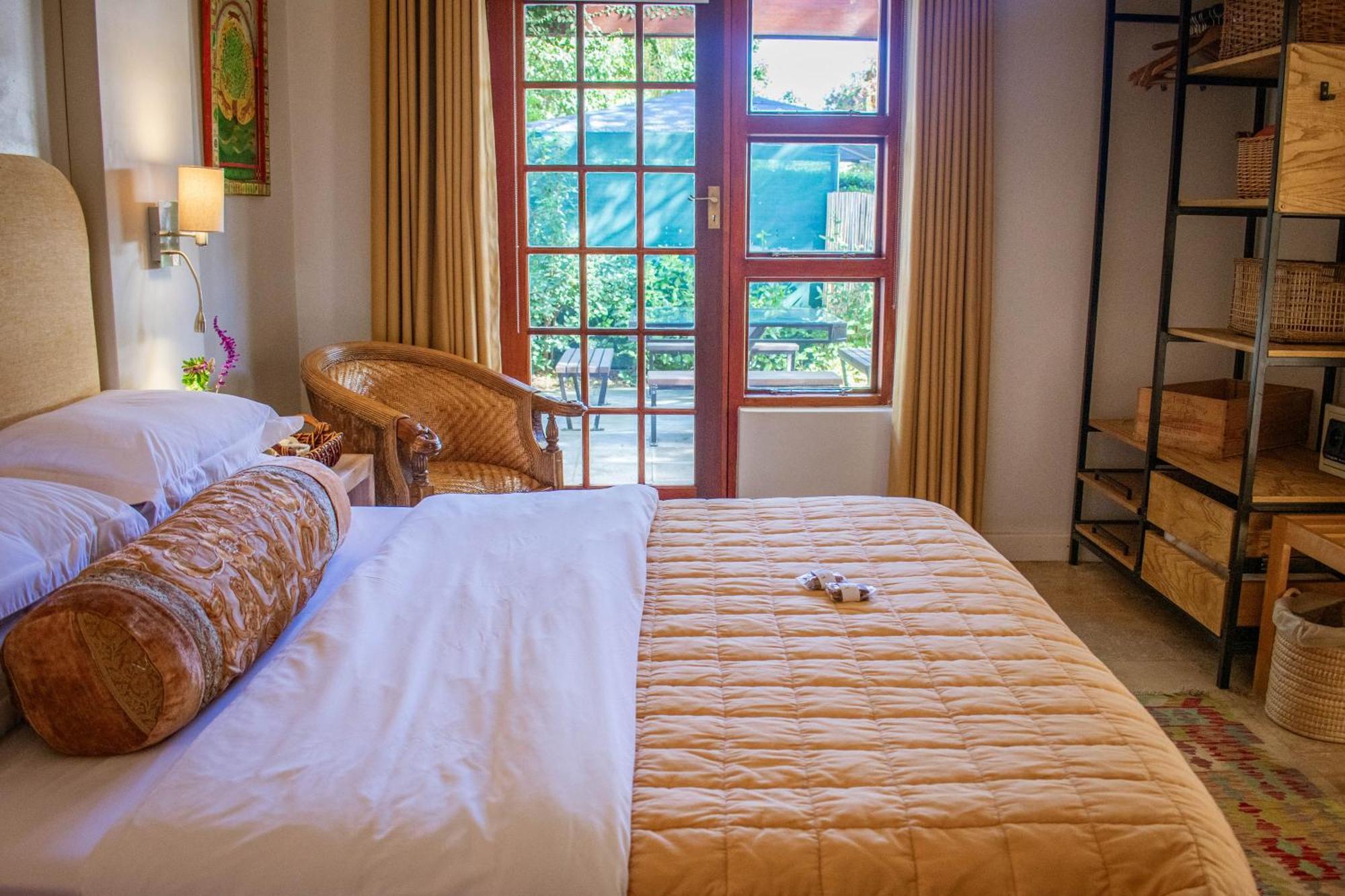 5 Seasons Guest House Стеленбош Екстериор снимка