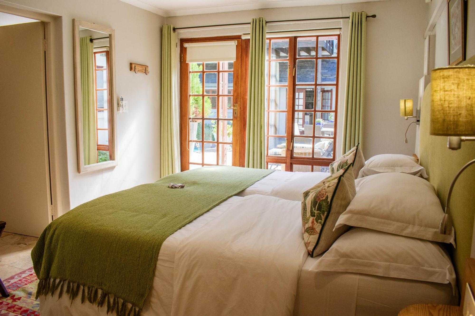 5 Seasons Guest House Стеленбош Екстериор снимка