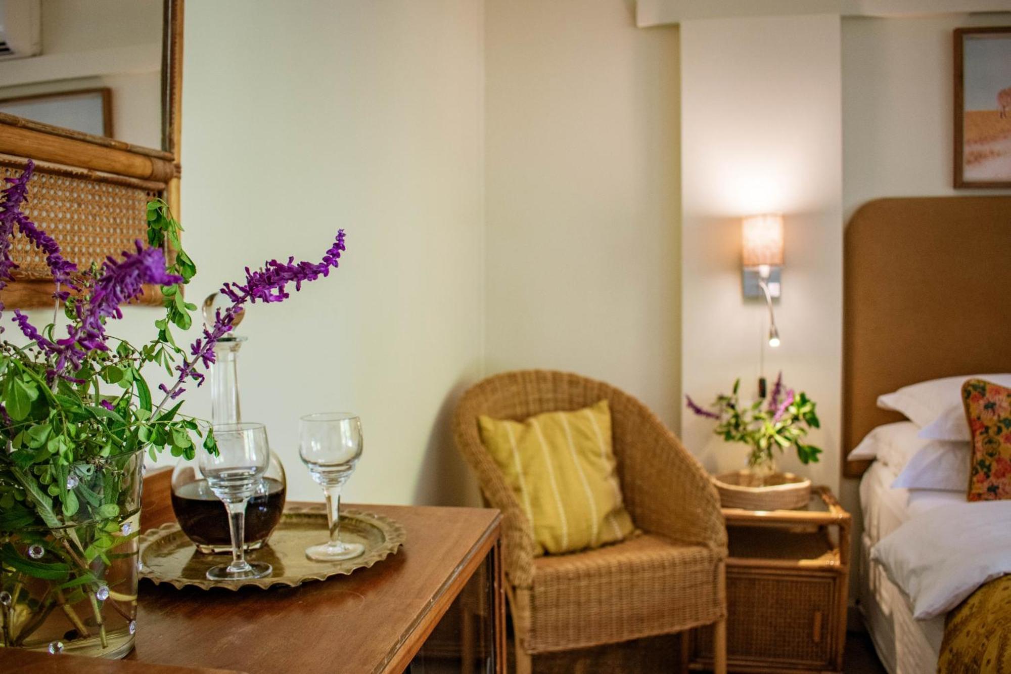 5 Seasons Guest House Стеленбош Екстериор снимка