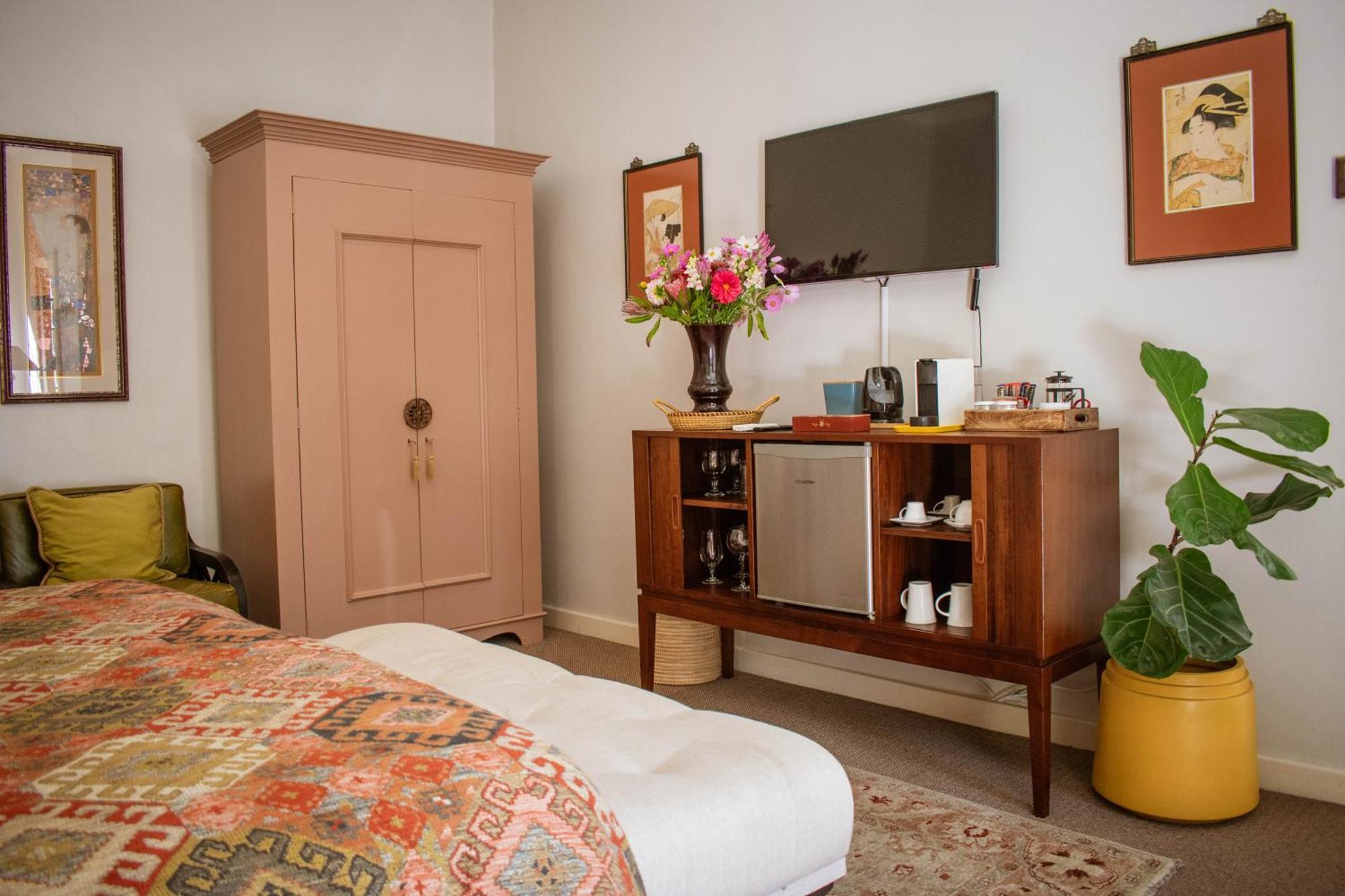 5 Seasons Guest House Стеленбош Екстериор снимка